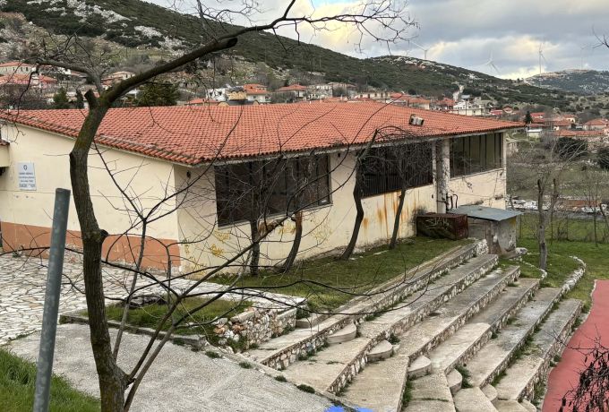 Νέα ζωή στο παλιό σχολείο του Αγγελοκάστρου